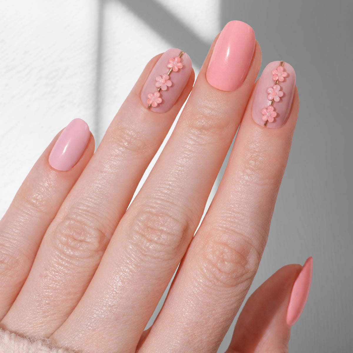 Petal Pressed - Oval Sustainable Nails