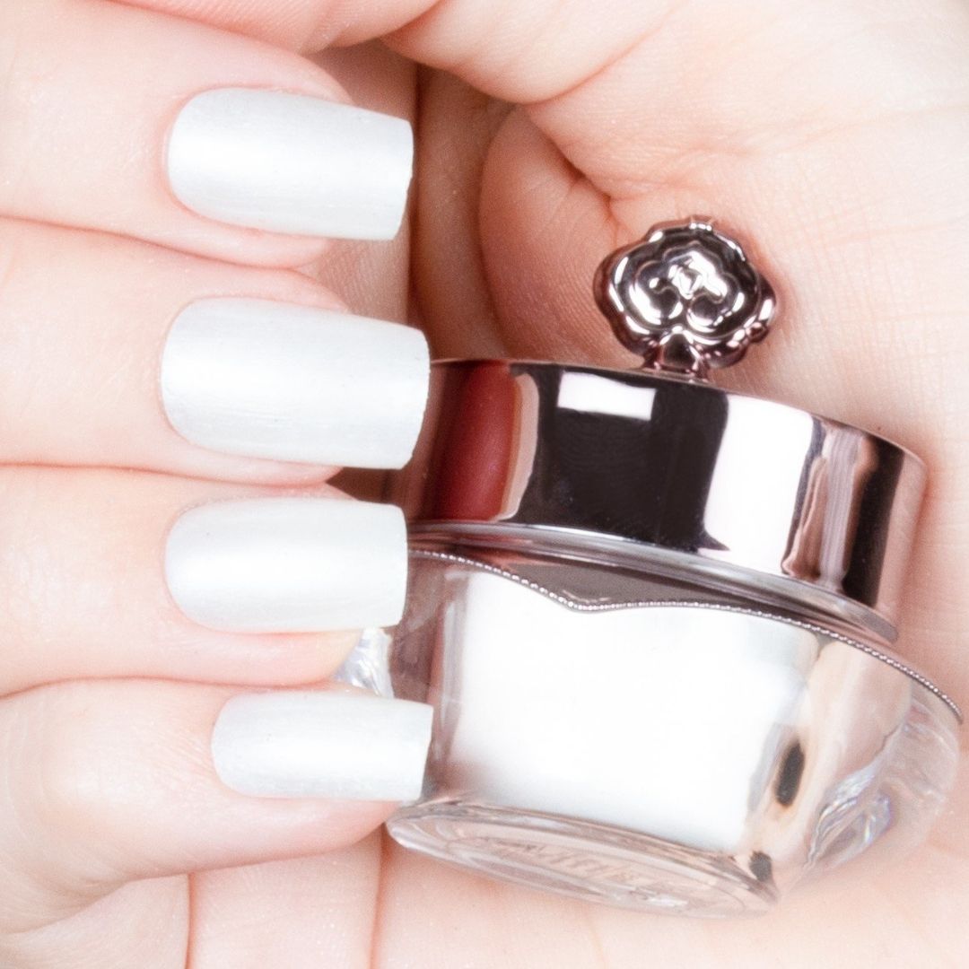classic white shade